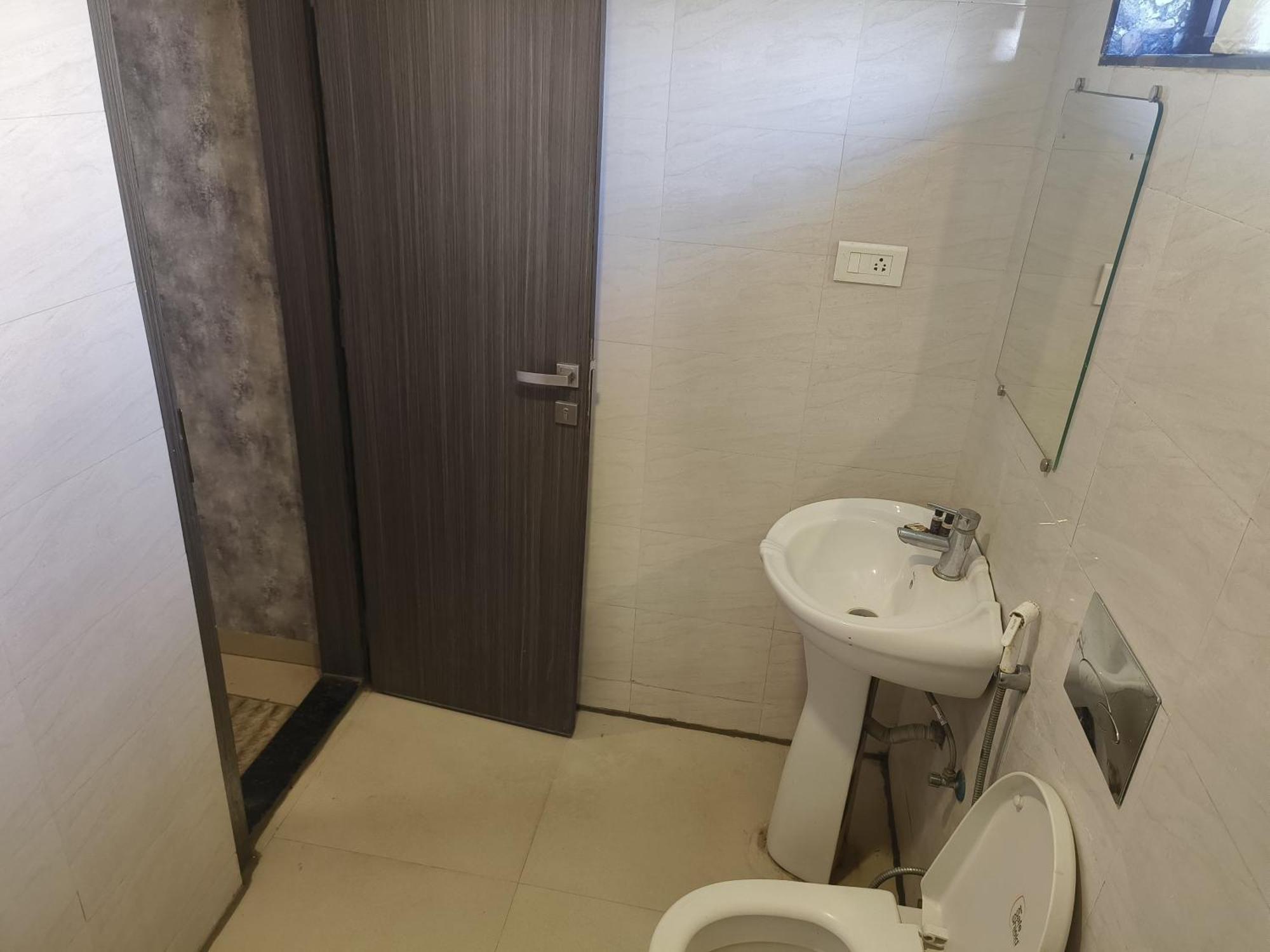 Hotel Royal Retreat Sambalpur Eksteriør billede