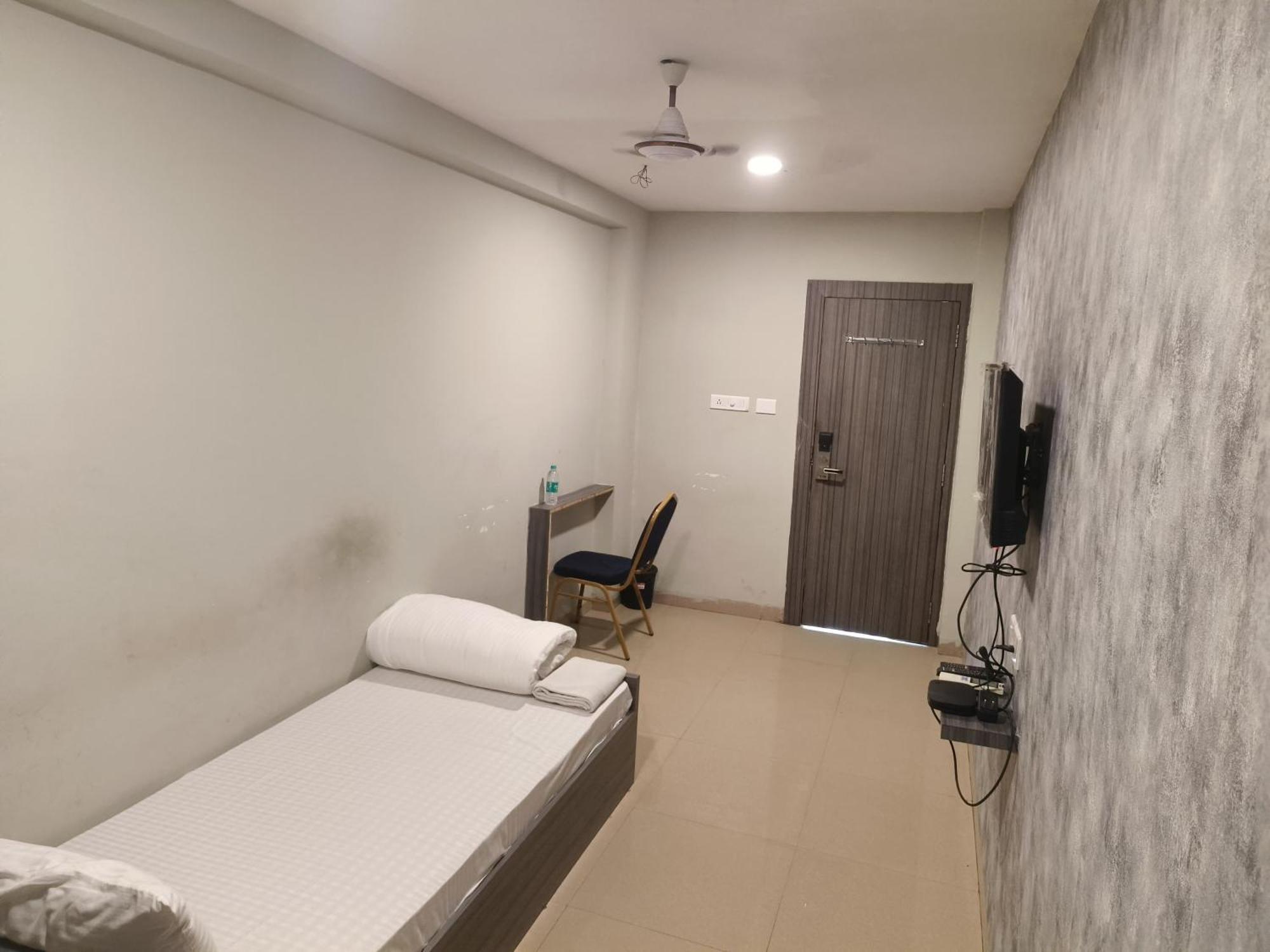 Hotel Royal Retreat Sambalpur Eksteriør billede
